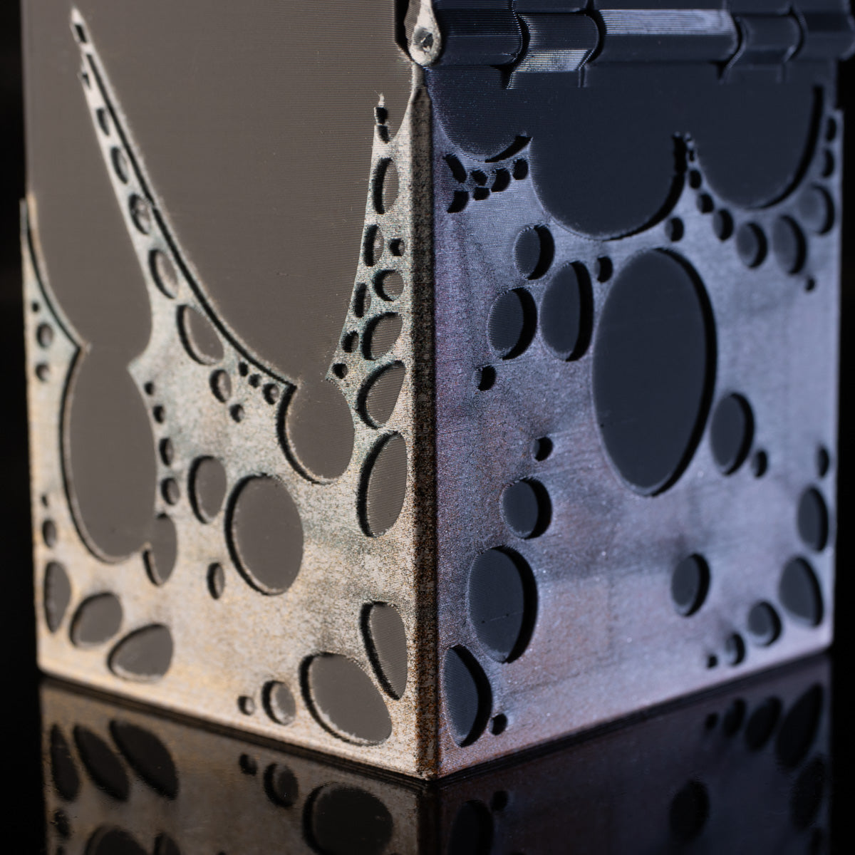 Viktor Wildrune - Deck Box